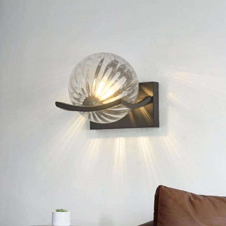 Stijlvolle moderne LED wandlamp van glas