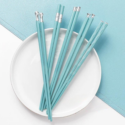 Elegant Bamboo Chopsticks Set for Dining and Entertaining