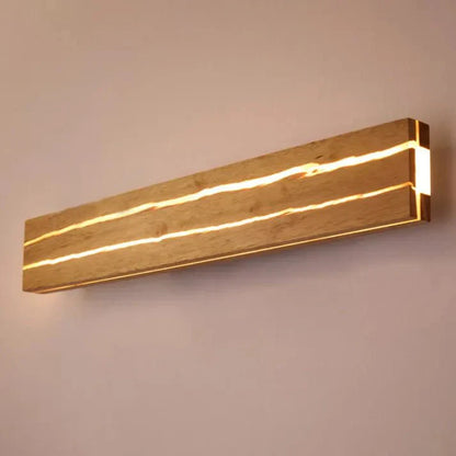Stijlvolle Houten Scheur Wandlamp voor een Modern Interieur