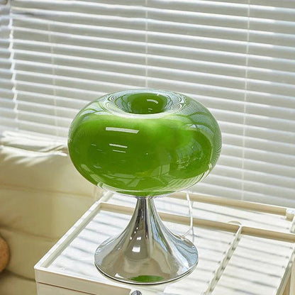 Vintage Apple-Shaped Table Lamp for Cozy Ambient Lighting